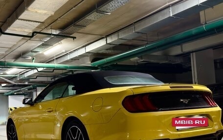 Ford Mustang VI рестайлинг, 2018 год, 2 750 000 рублей, 11 фотография