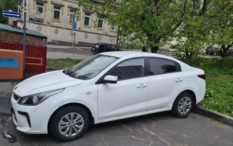 KIA Rio IV, 2017 год, 1 050 000 рублей, 1 фотография