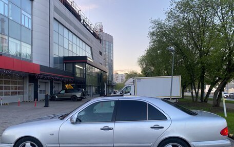 Mercedes-Benz E-Класс, 1996 год, 659 000 рублей, 11 фотография