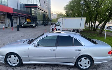 Mercedes-Benz E-Класс, 1996 год, 659 000 рублей, 12 фотография