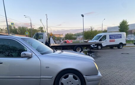 Mercedes-Benz E-Класс, 1996 год, 659 000 рублей, 20 фотография