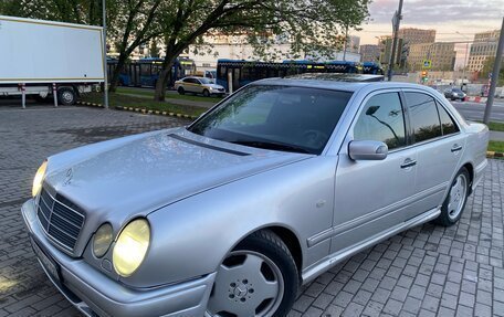 Mercedes-Benz E-Класс, 1996 год, 659 000 рублей, 23 фотография