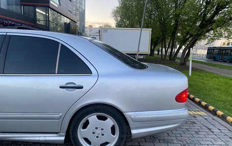 Mercedes-Benz E-Класс, 1996 год, 659 000 рублей, 18 фотография
