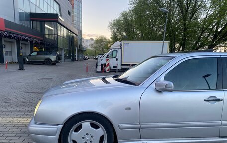 Mercedes-Benz E-Класс, 1996 год, 659 000 рублей, 19 фотография