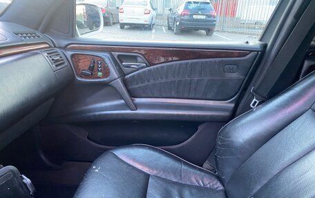Mercedes-Benz E-Класс, 1996 год, 659 000 рублей, 35 фотография