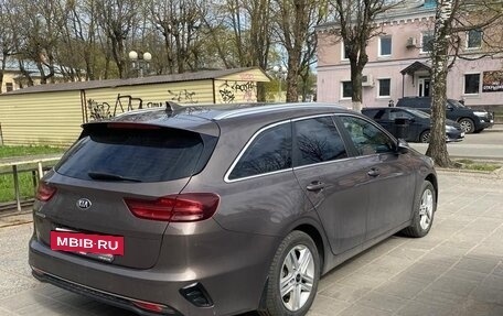 KIA cee'd III, 2019 год, 2 080 000 рублей, 10 фотография