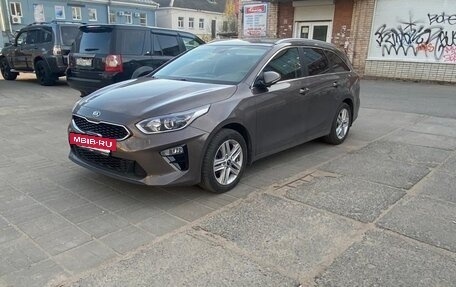 KIA cee'd III, 2019 год, 2 080 000 рублей, 13 фотография