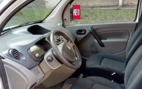 Renault Kangoo II рестайлинг, 2009 год, 650 000 рублей, 8 фотография