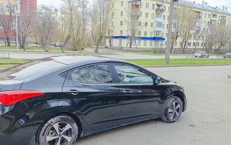 Hyundai Elantra V, 2011 год, 940 000 рублей, 5 фотография