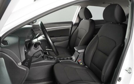 Hyundai Elantra VI рестайлинг, 2020 год, 1 579 000 рублей, 10 фотография