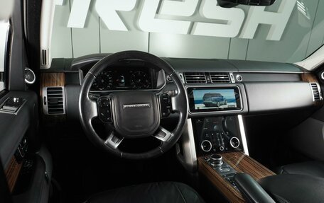 Land Rover Range Rover IV рестайлинг, 2018 год, 7 999 000 рублей, 10 фотография