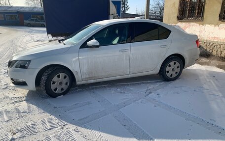 Skoda Octavia, 2017 год, 1 200 000 рублей, 15 фотография