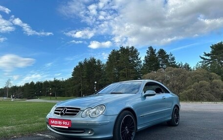 Mercedes-Benz CLK-Класс, 2002 год, 1 050 000 рублей, 2 фотография