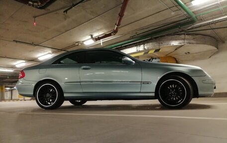 Mercedes-Benz CLK-Класс, 2002 год, 1 050 000 рублей, 25 фотография