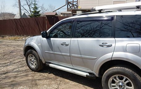 Mitsubishi Pajero Sport II рестайлинг, 2013 год, 1 870 000 рублей, 4 фотография
