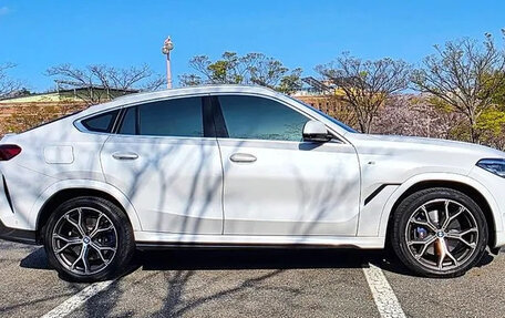 BMW X6, 2022 год, 7 500 000 рублей, 3 фотография