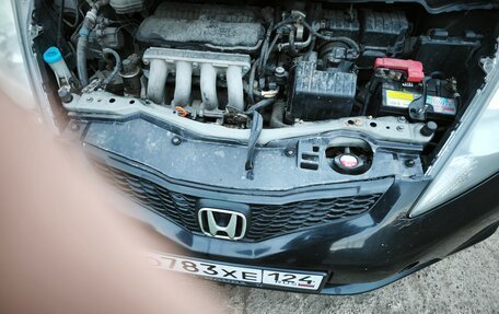 Honda Fit III, 2010 год, 827 000 рублей, 10 фотография