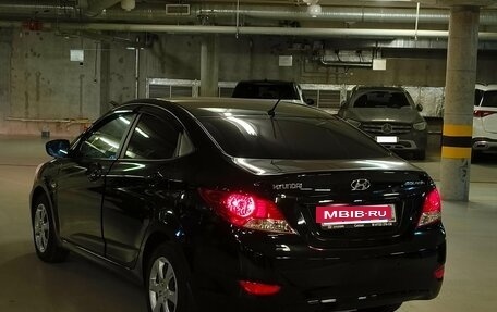 Hyundai Solaris II рестайлинг, 2013 год, 1 200 000 рублей, 5 фотография