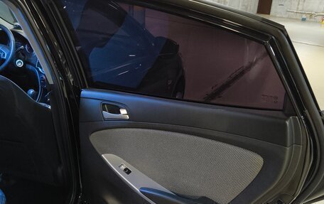 Hyundai Solaris II рестайлинг, 2013 год, 1 200 000 рублей, 17 фотография