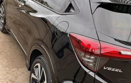 Honda Vezel, 2019 год, 1 870 000 рублей, 10 фотография