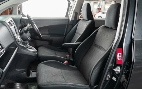 Toyota Ractis II, 2013 год, 1 209 000 рублей, 8 фотография