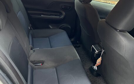 Toyota Aqua I, 2016 год, 975 000 рублей, 7 фотография