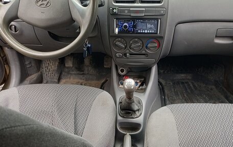 Hyundai Accent II, 2005 год, 310 000 рублей, 7 фотография
