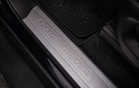 Land Rover Range Rover IV рестайлинг, 2017 год, 6 100 000 рублей, 37 фотография