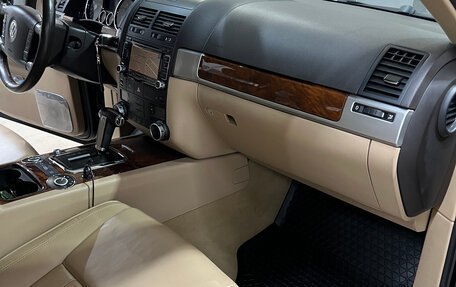 Volkswagen Touareg III, 2008 год, 2 190 000 рублей, 26 фотография