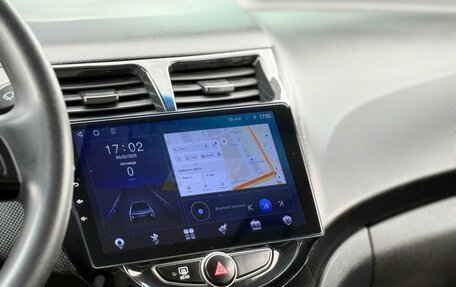 Hyundai Solaris II рестайлинг, 2014 год, 880 000 рублей, 16 фотография