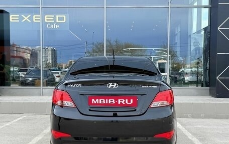 Hyundai Solaris II рестайлинг, 2014 год, 880 000 рублей, 6 фотография