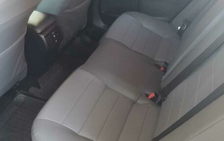 Toyota Camry, 2017 год, 1 950 000 рублей, 6 фотография