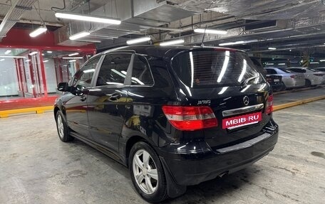 Mercedes-Benz B-Класс, 2011 год, 850 000 рублей, 5 фотография