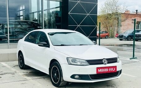 Volkswagen Jetta VI, 2014 год, 1 050 000 рублей, 3 фотография