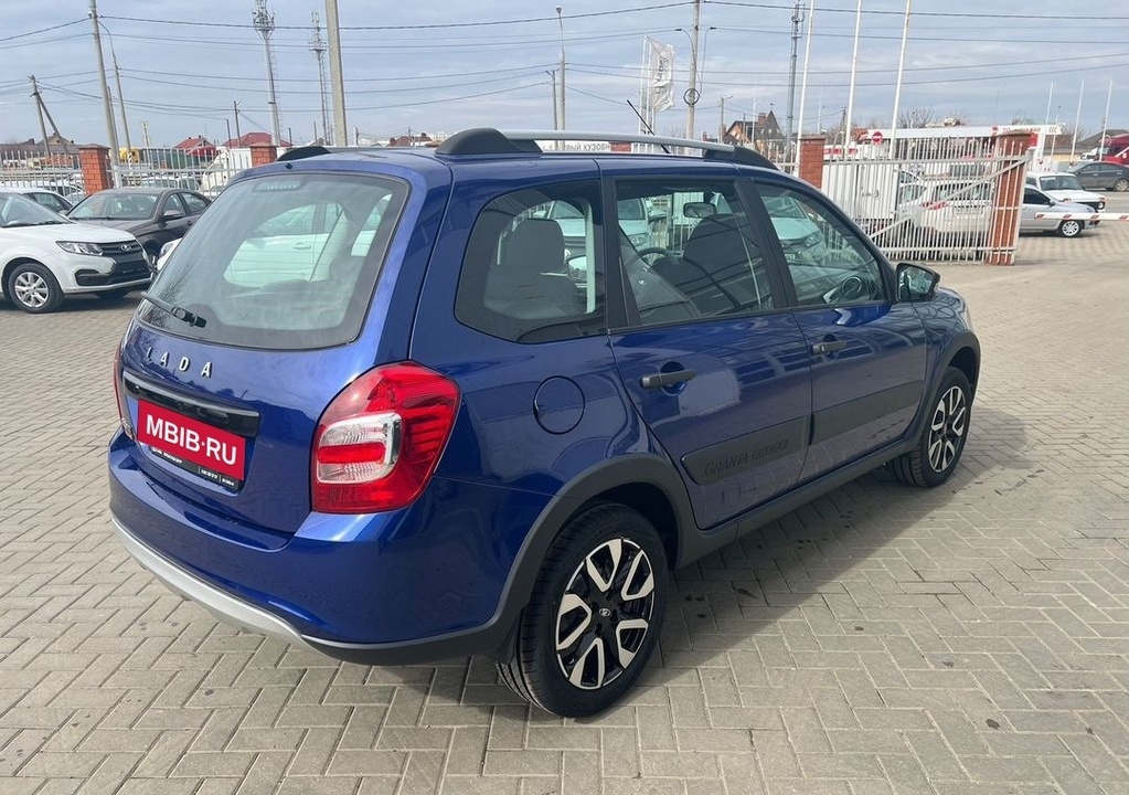 ВАЗ (LADA) Granta Cross, 2025 год, 1 020 000 рублей, 4 фотография