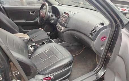 Hyundai Elantra IV, 2009 год, 650 000 рублей, 18 фотография