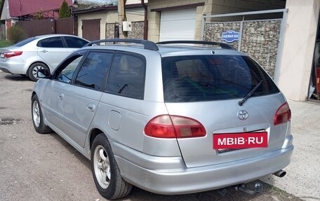 Toyota Avensis III рестайлинг, 2001 год, 490 000 рублей, 5 фотография