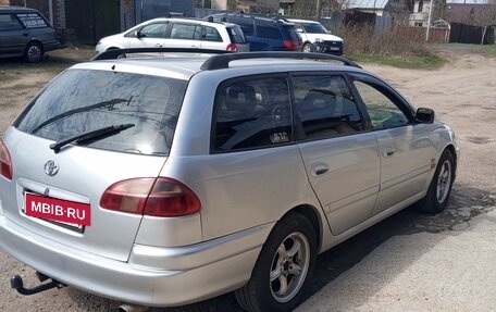 Toyota Avensis III рестайлинг, 2001 год, 490 000 рублей, 4 фотография
