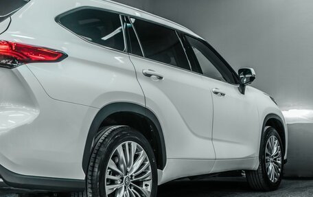 Toyota Highlander, 2025 год, 7 600 000 рублей, 3 фотография