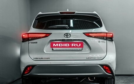 Toyota Highlander, 2025 год, 7 600 000 рублей, 4 фотография