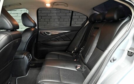 Infiniti Q50 I рестайлинг, 2014 год, 1 950 000 рублей, 22 фотография