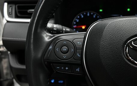 Toyota RAV4, 2020 год, 3 025 000 рублей, 15 фотография