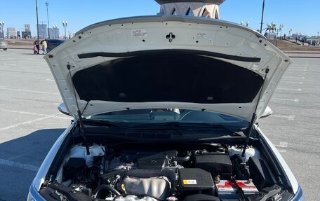 Toyota Camry, 2017 год, 2 050 000 рублей, 11 фотография