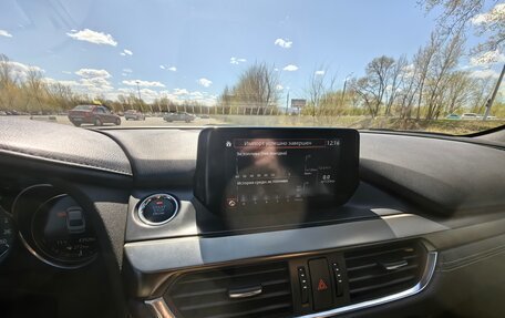 Mazda 6, 2018 год, 3 120 000 рублей, 22 фотография