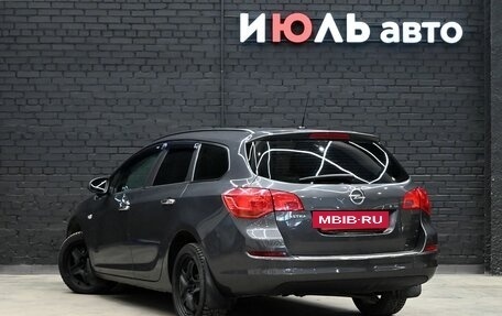 Opel Astra J, 2012 год, 900 000 рублей, 4 фотография