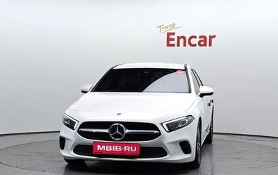Mercedes-Benz A-Класс, 2021 год, 2 100 000 рублей, 1 фотография