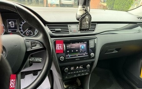 Skoda Rapid I, 2018 год, 1 420 000 рублей, 8 фотография