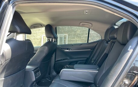 Toyota Camry, 2018 год, 2 990 000 рублей, 16 фотография