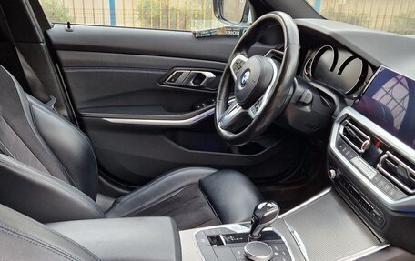 BMW 3 серия, 2019 год, 3 200 000 рублей, 2 фотография