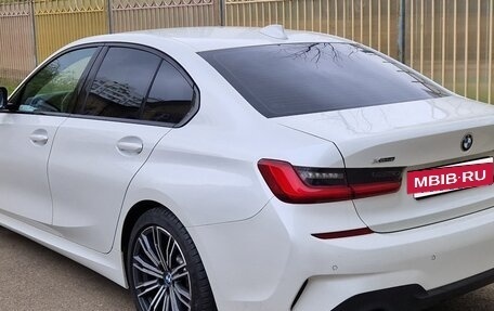 BMW 3 серия, 2019 год, 3 200 000 рублей, 4 фотография